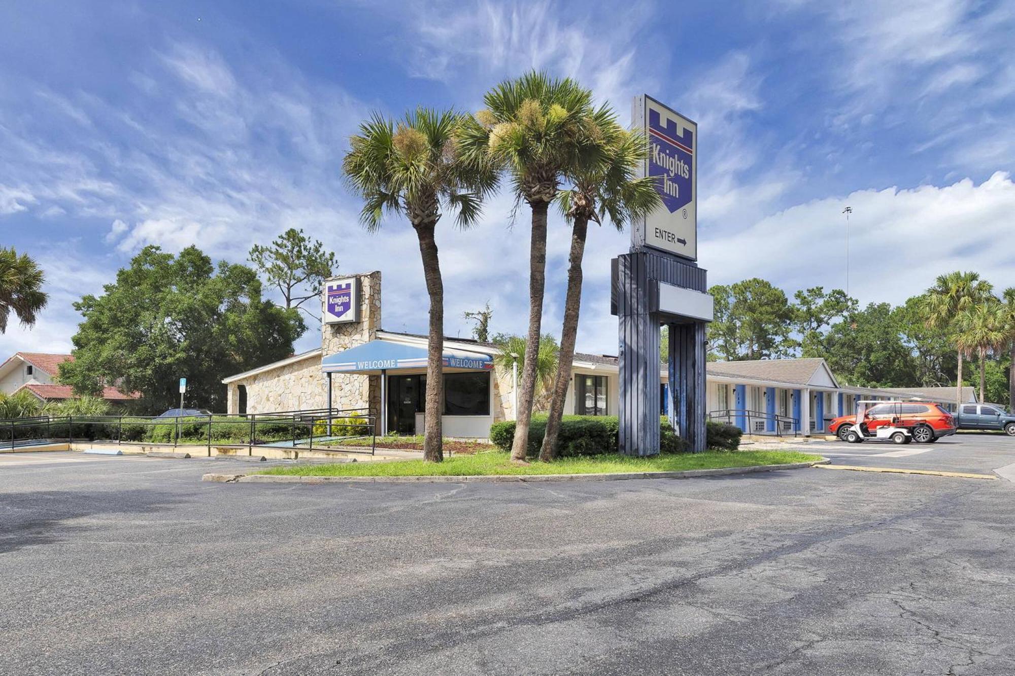 Knights Inn Jacksonville At Dix Ellis Trail Exterior foto